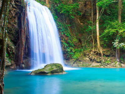 Pachmarhi family holiday waterfalls caves Satpura Madhya Pradesh