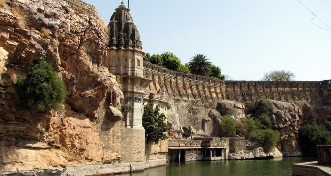 gaumukh-kund